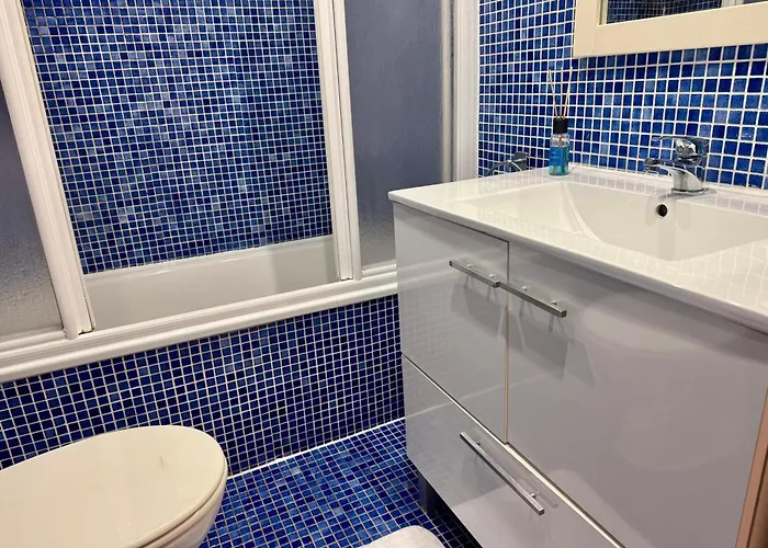 Golden Mile Getaway - Americas Tenerife Apartment *